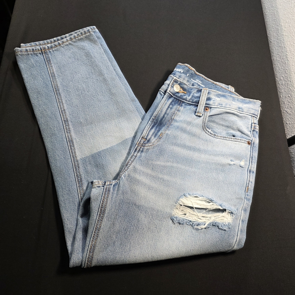 Old Navy, High Rise Slouch Straight Light Blue Bleached Distressed Jeans, Size 2